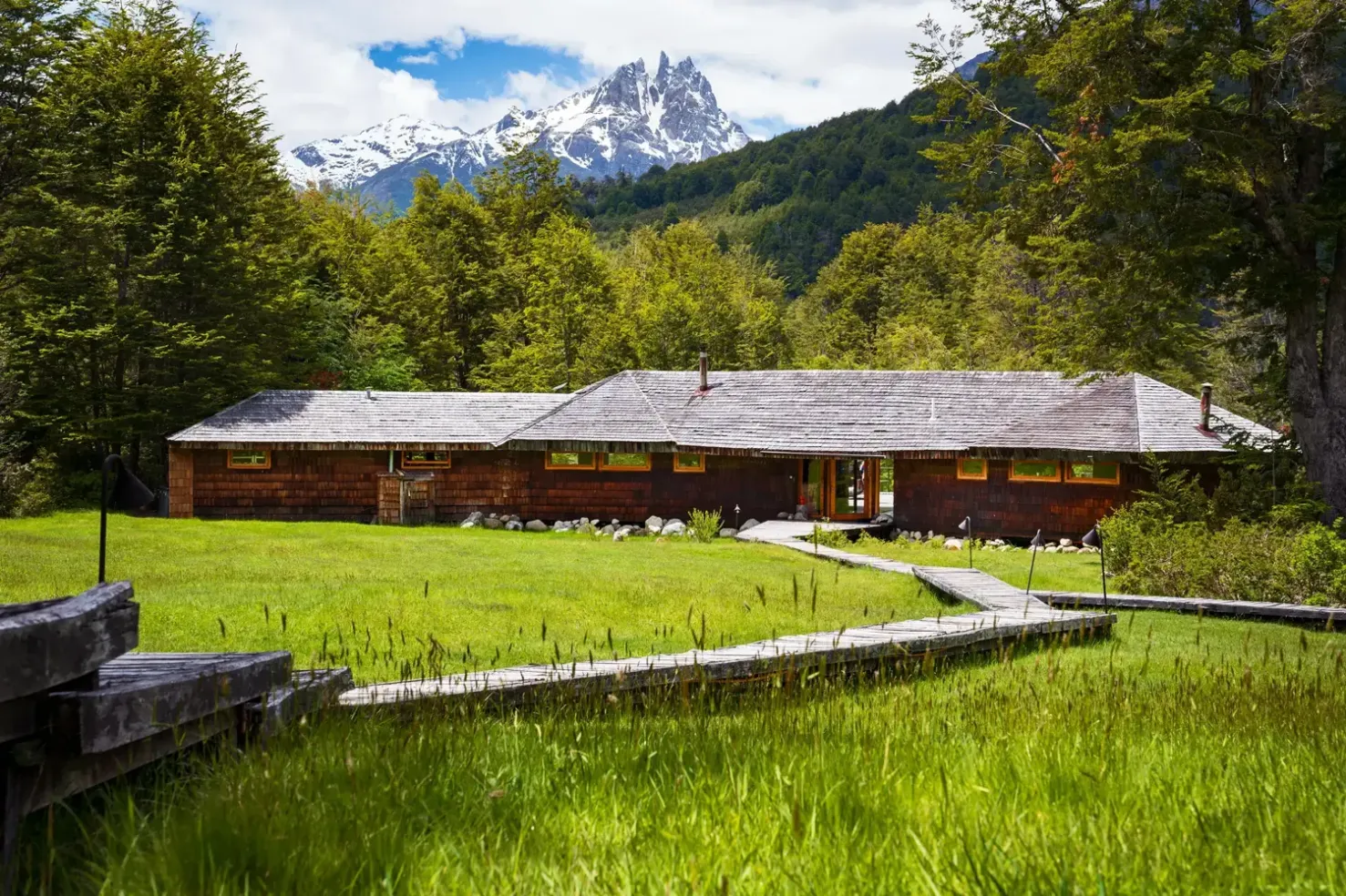 Futaleufú-Lodge-Main-Building copy